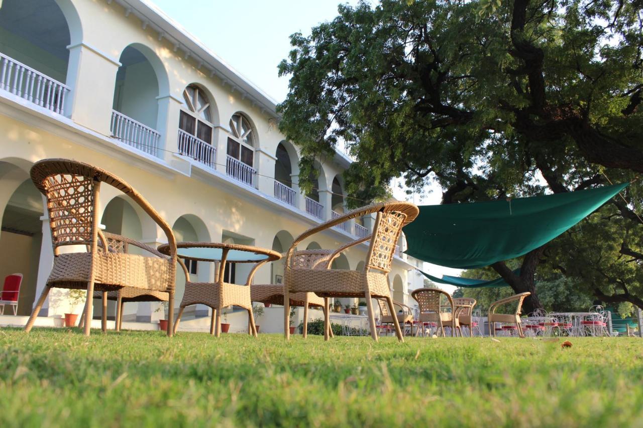 Brijraj Bhawan Palace Hotel Kota  Bagian luar foto