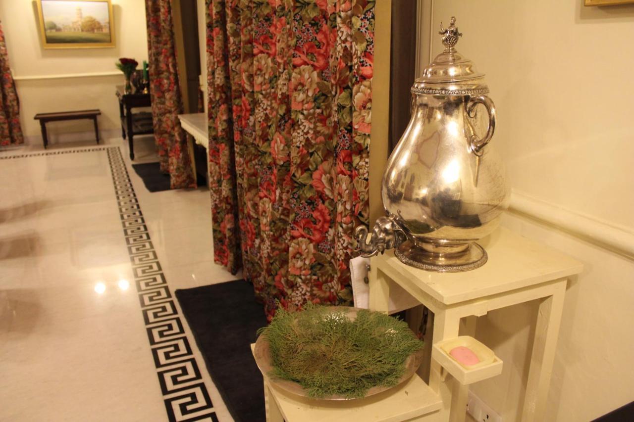 Brijraj Bhawan Palace Hotel Kota  Bagian luar foto