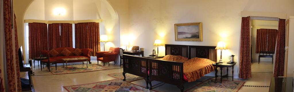 Brijraj Bhawan Palace Hotel Kota  Bagian luar foto